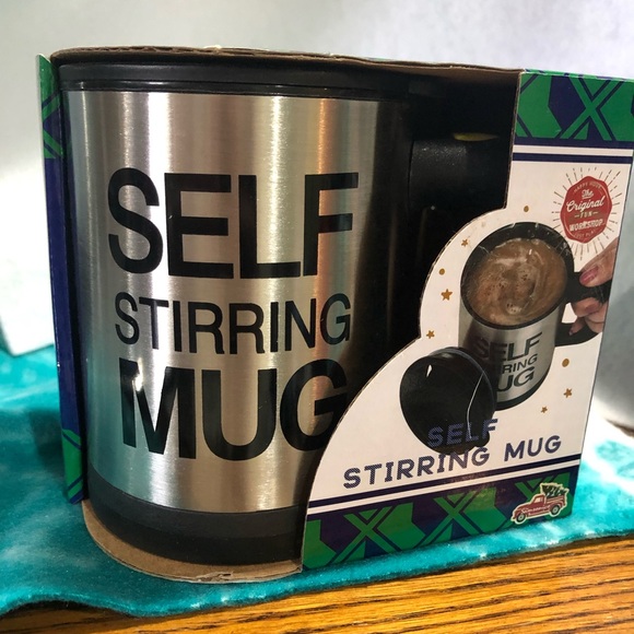 Self Stirring Mug - Picture 2 of 6
